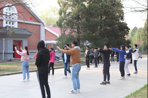 PG电子·仿照器(试玩游戏)官方网站