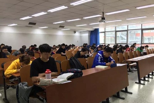 PG电子·仿照器(试玩游戏)官方网站