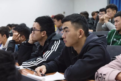 PG电子·仿照器(试玩游戏)官方网站