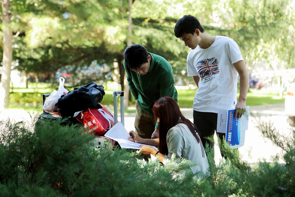 PG电子·仿照器(试玩游戏)官方网站