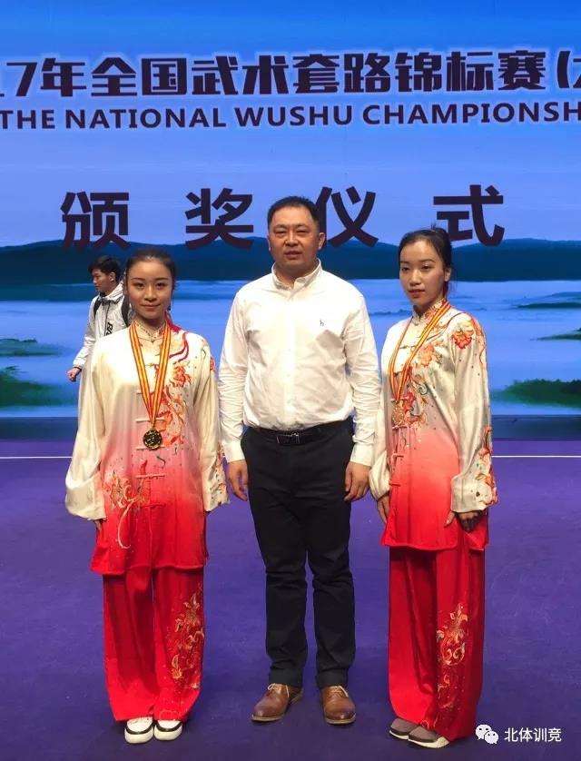 PG电子·仿照器(试玩游戏)官方网站