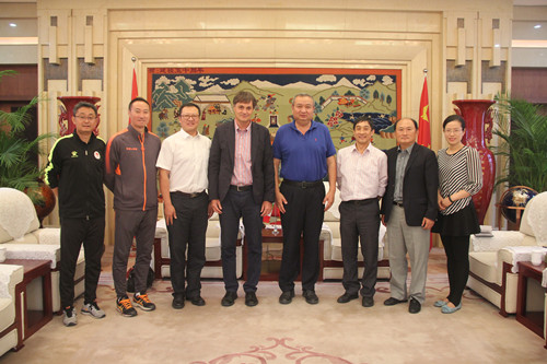 PG电子·仿照器(试玩游戏)官方网站