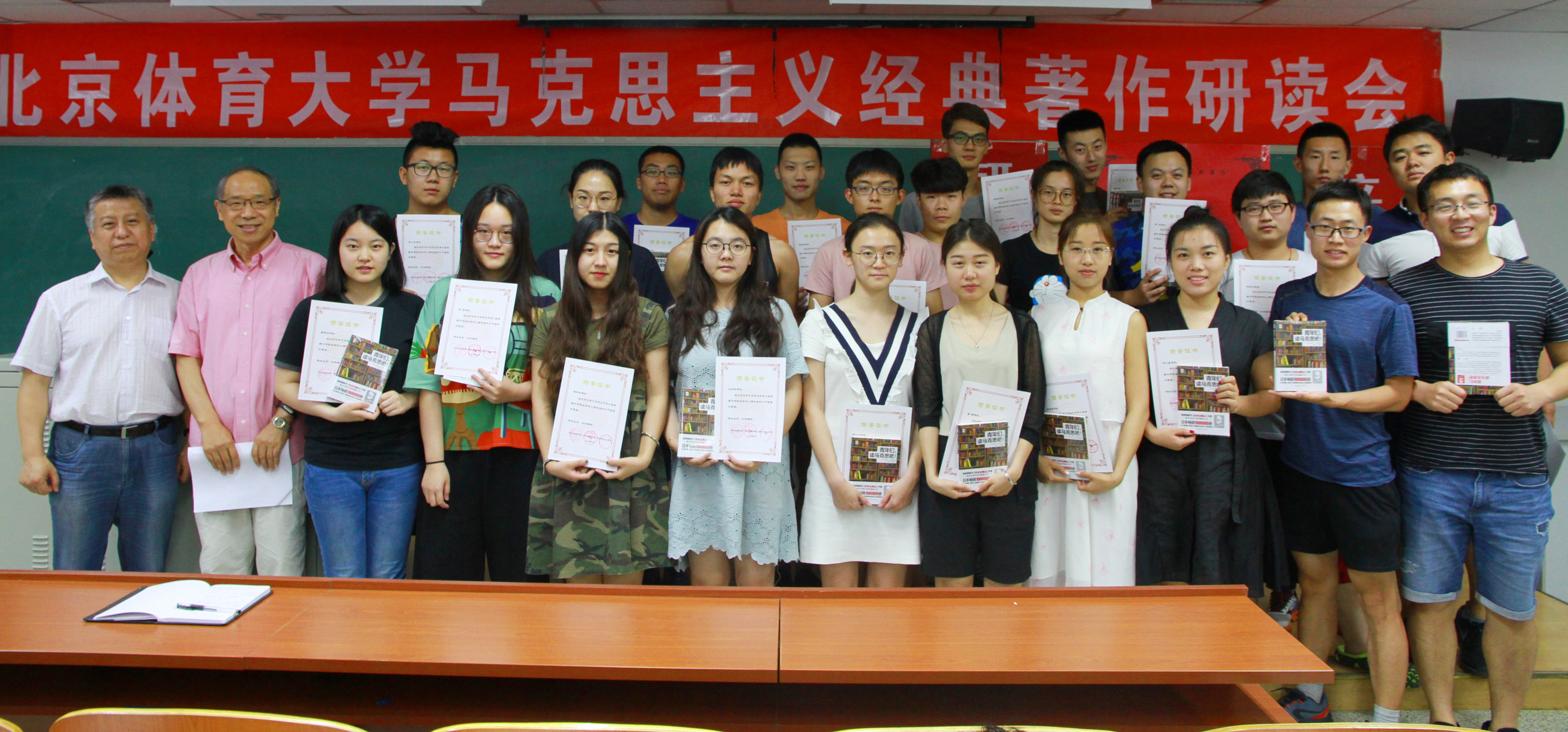 PG电子·仿照器(试玩游戏)官方网站