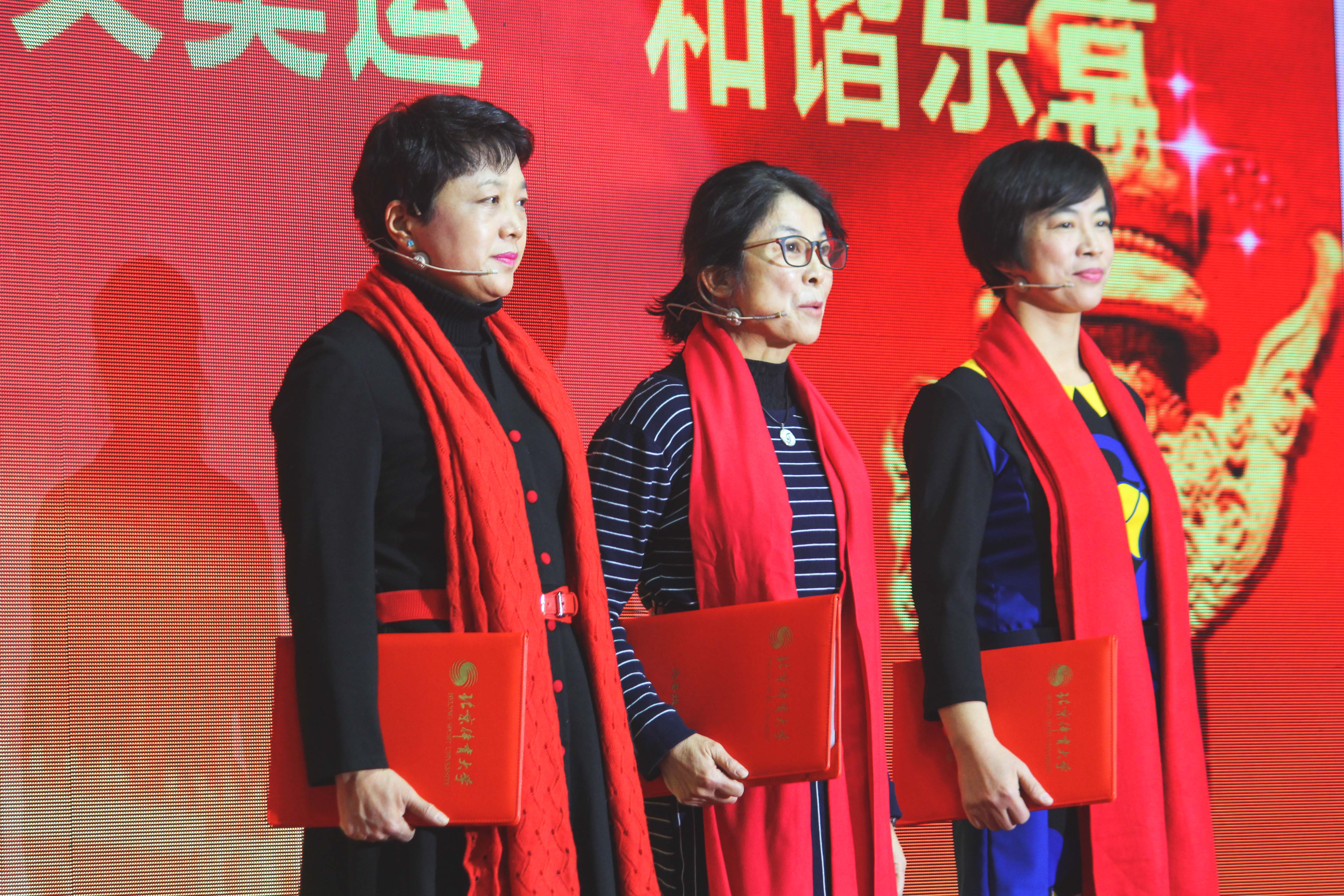 PG电子·仿照器(试玩游戏)官方网站