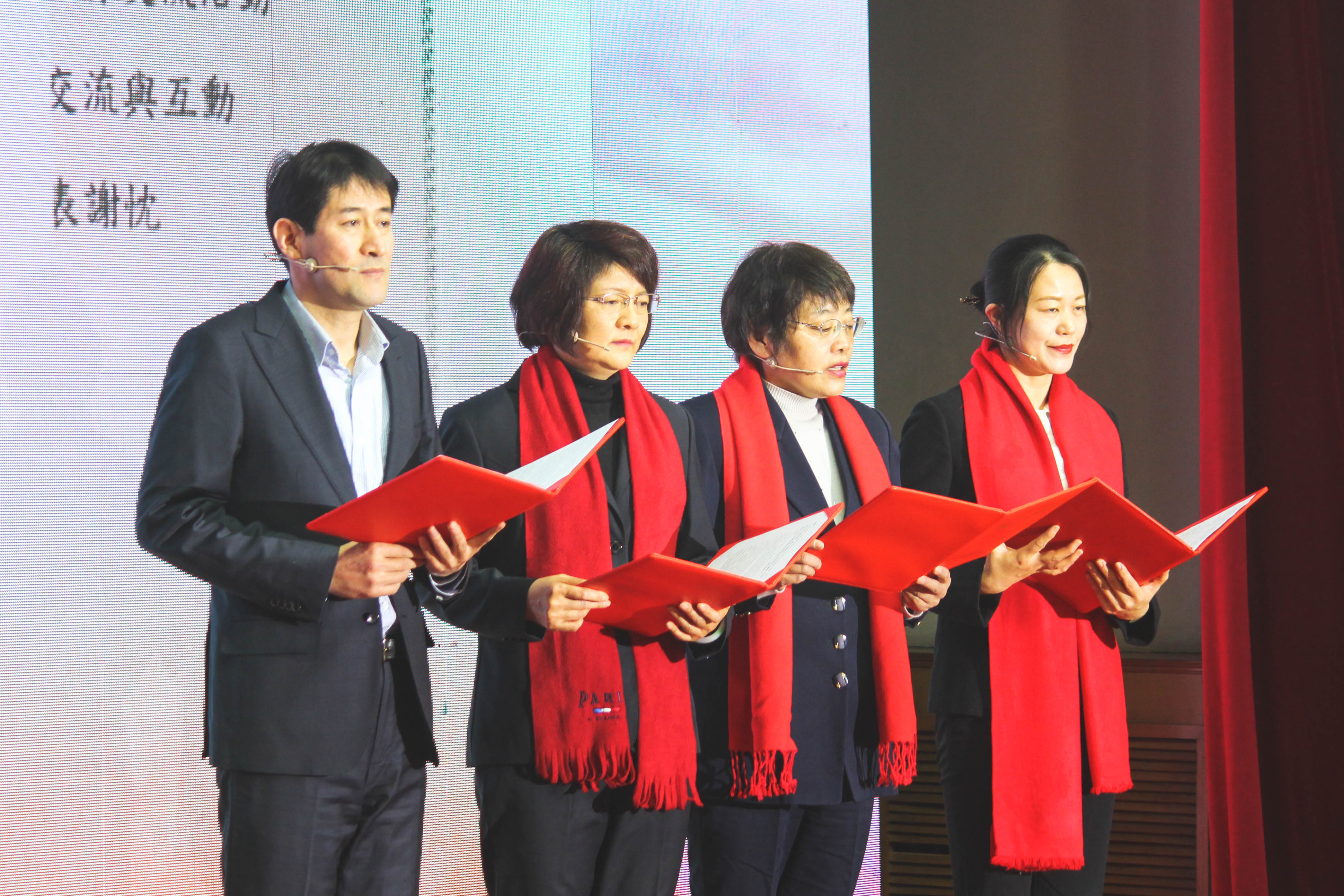 PG电子·仿照器(试玩游戏)官方网站