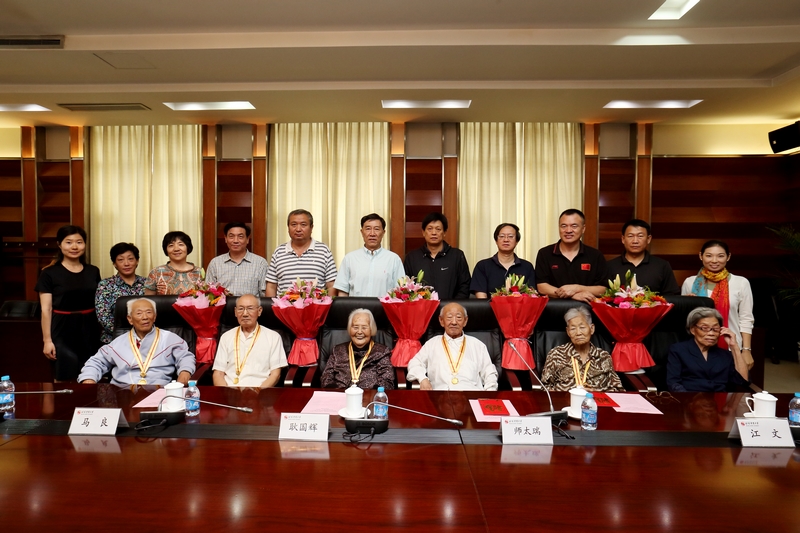 PG电子·仿照器(试玩游戏)官方网站