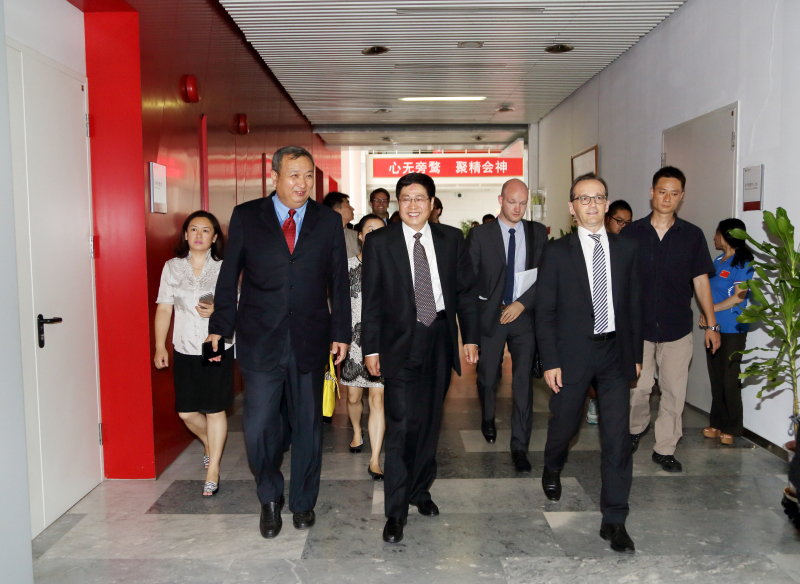 PG电子·仿照器(试玩游戏)官方网站