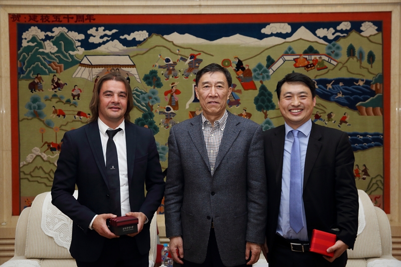 PG电子·仿照器(试玩游戏)官方网站