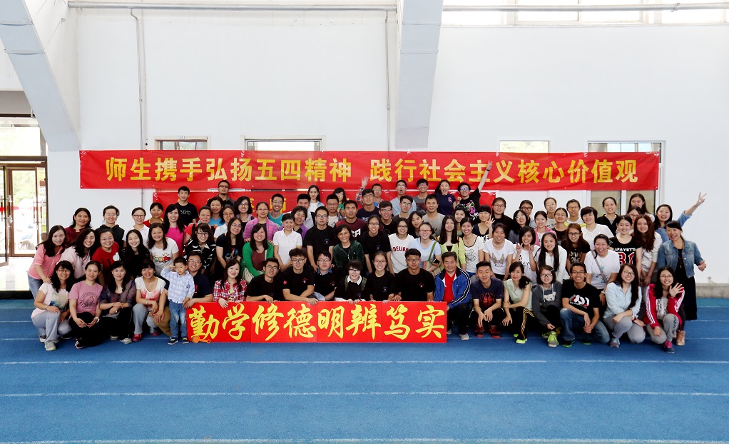 PG电子·仿照器(试玩游戏)官方网站