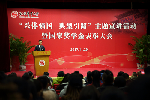 PG电子·仿照器(试玩游戏)官方网站