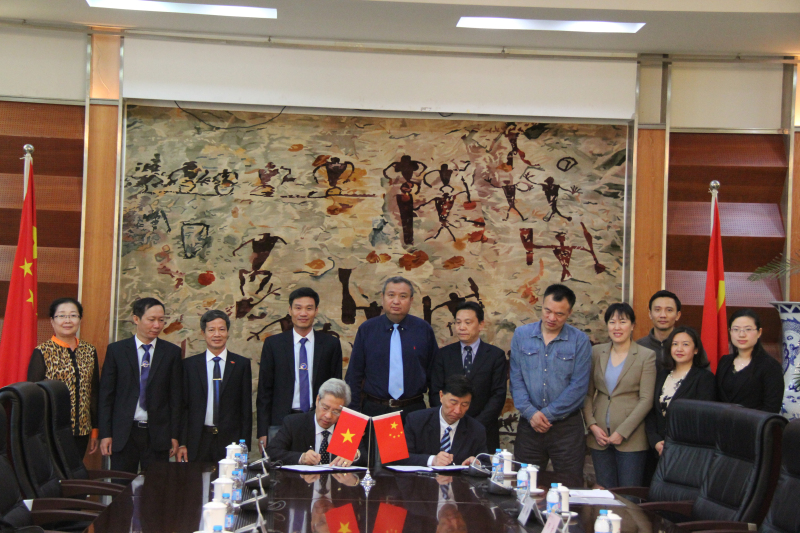 PG电子·仿照器(试玩游戏)官方网站