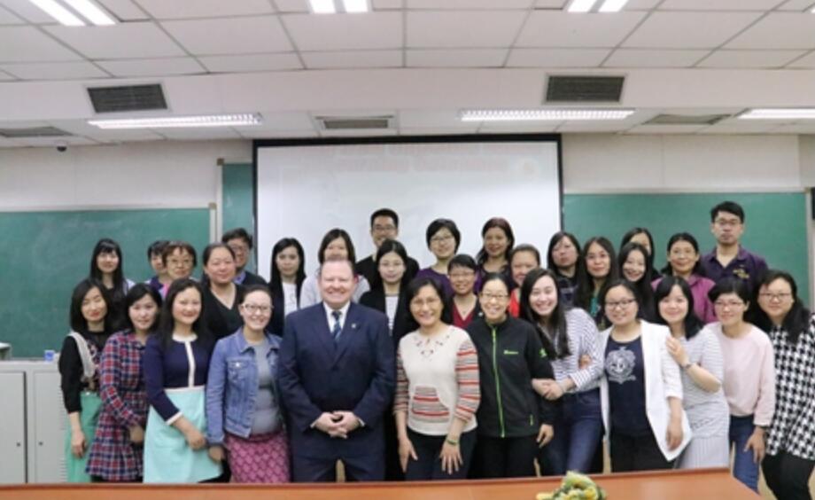 PG电子·仿照器(试玩游戏)官方网站