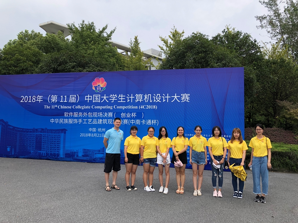 PG电子·仿照器(试玩游戏)官方网站