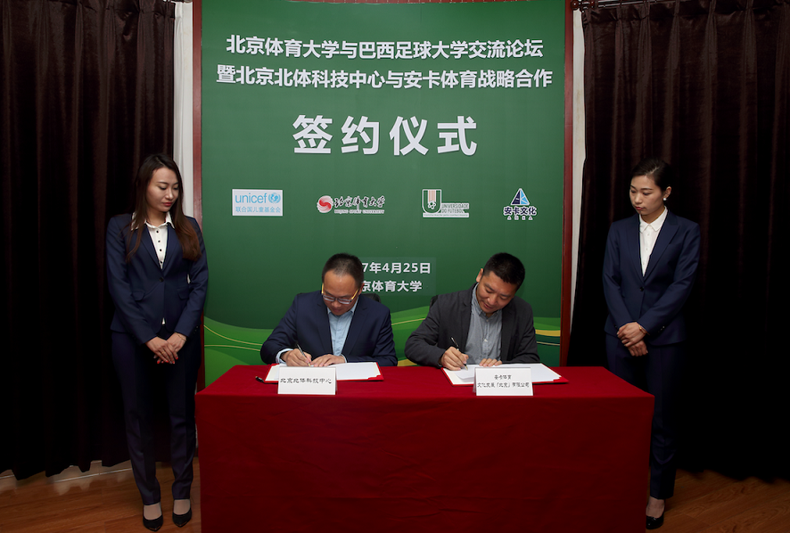 PG电子·仿照器(试玩游戏)官方网站