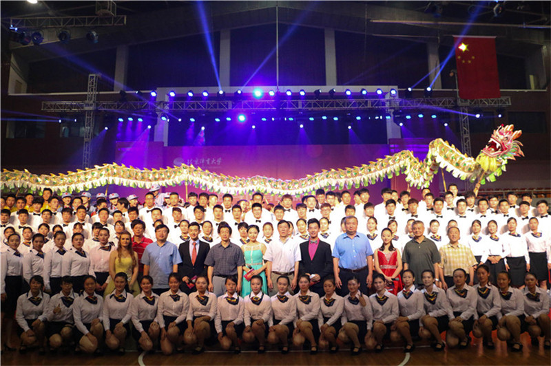 PG电子·仿照器(试玩游戏)官方网站