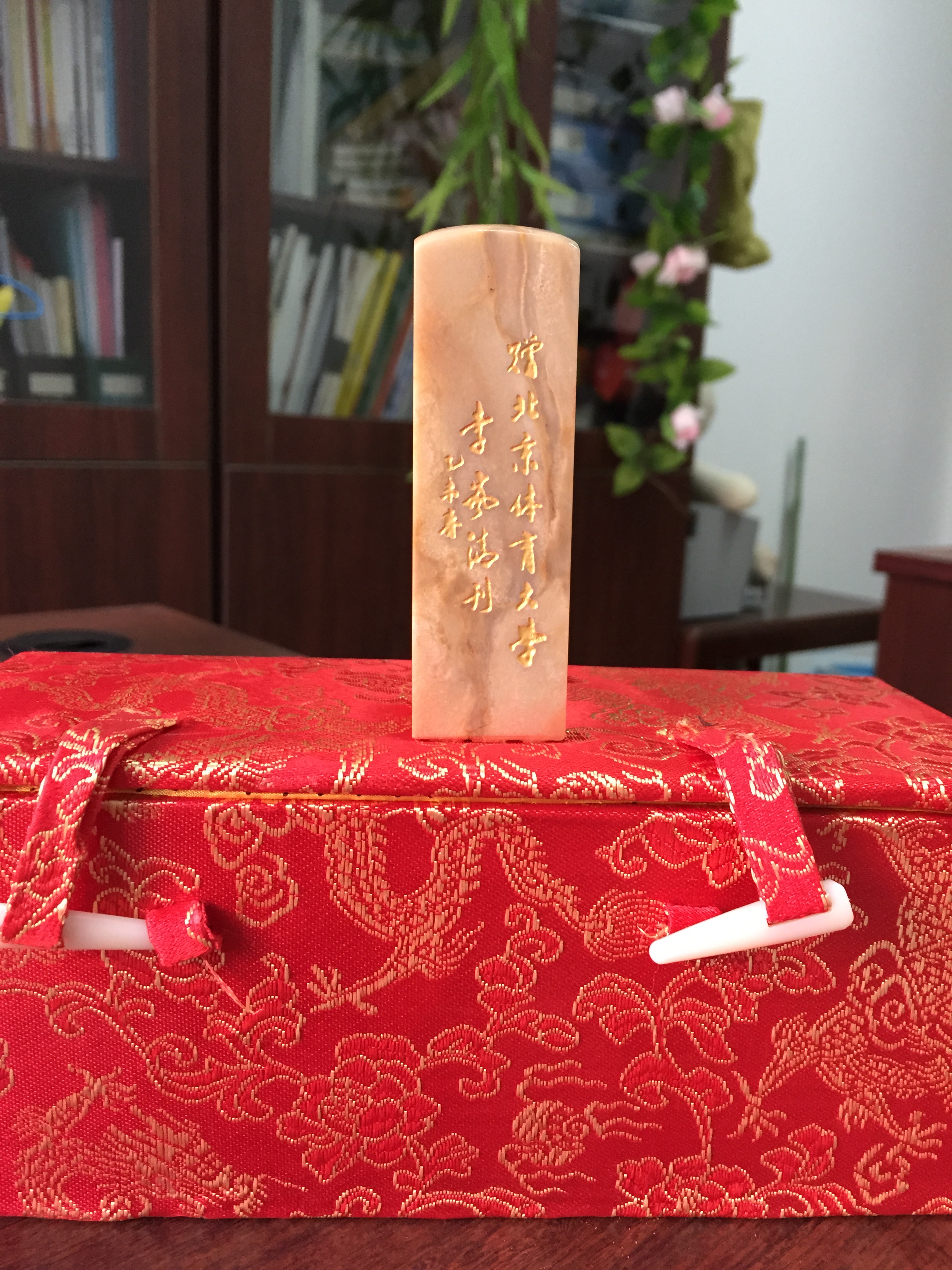 PG电子·仿照器(试玩游戏)官方网站