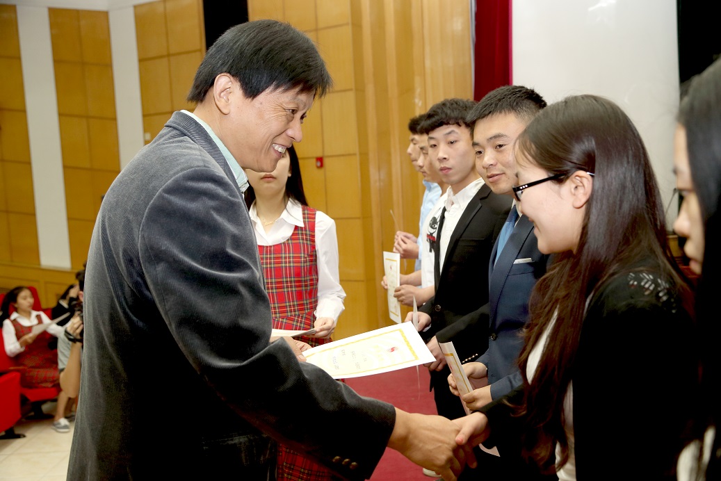 PG电子·仿照器(试玩游戏)官方网站