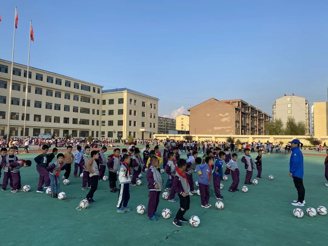 PG电子·仿照器(试玩游戏)官方网站