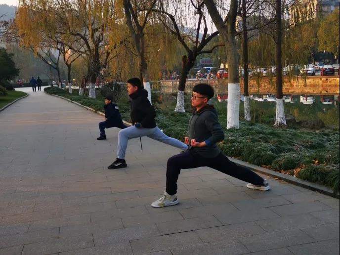 PG电子·仿照器(试玩游戏)官方网站