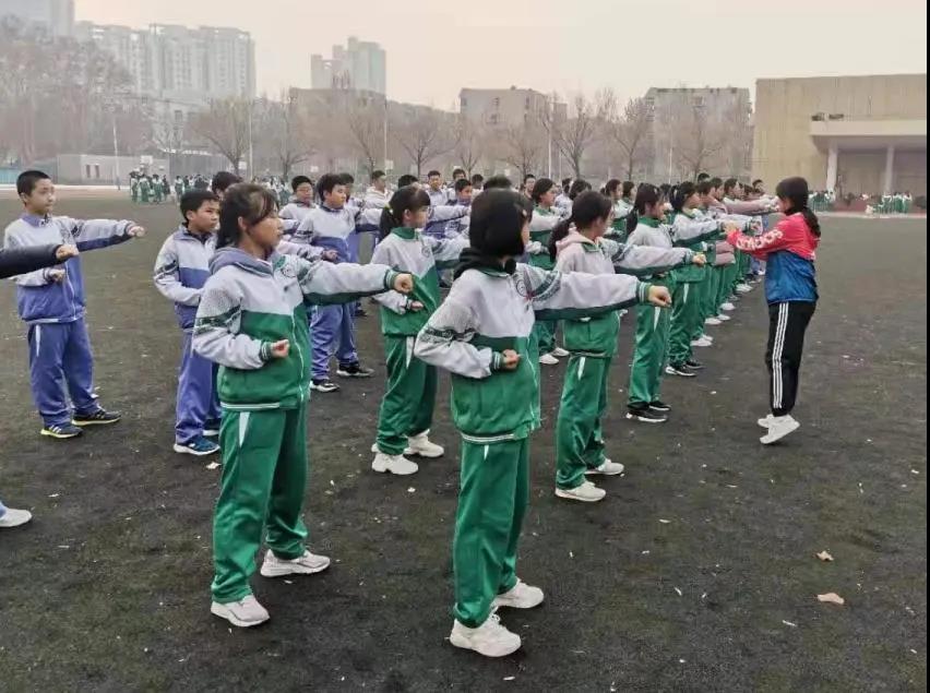 PG电子·仿照器(试玩游戏)官方网站