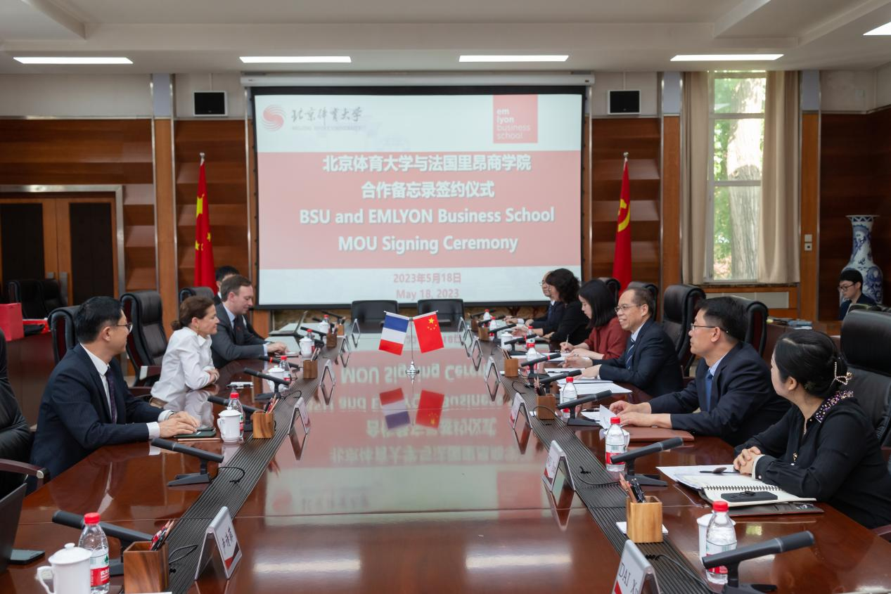 PG电子·仿照器(试玩游戏)官方网站