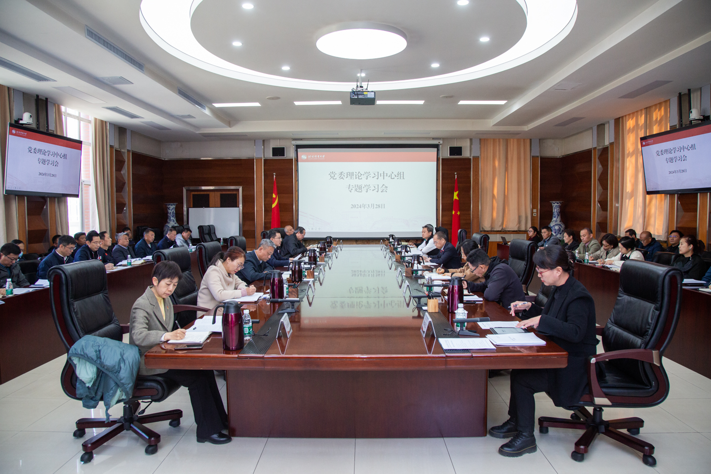 PG电子·仿照器(试玩游戏)官方网站