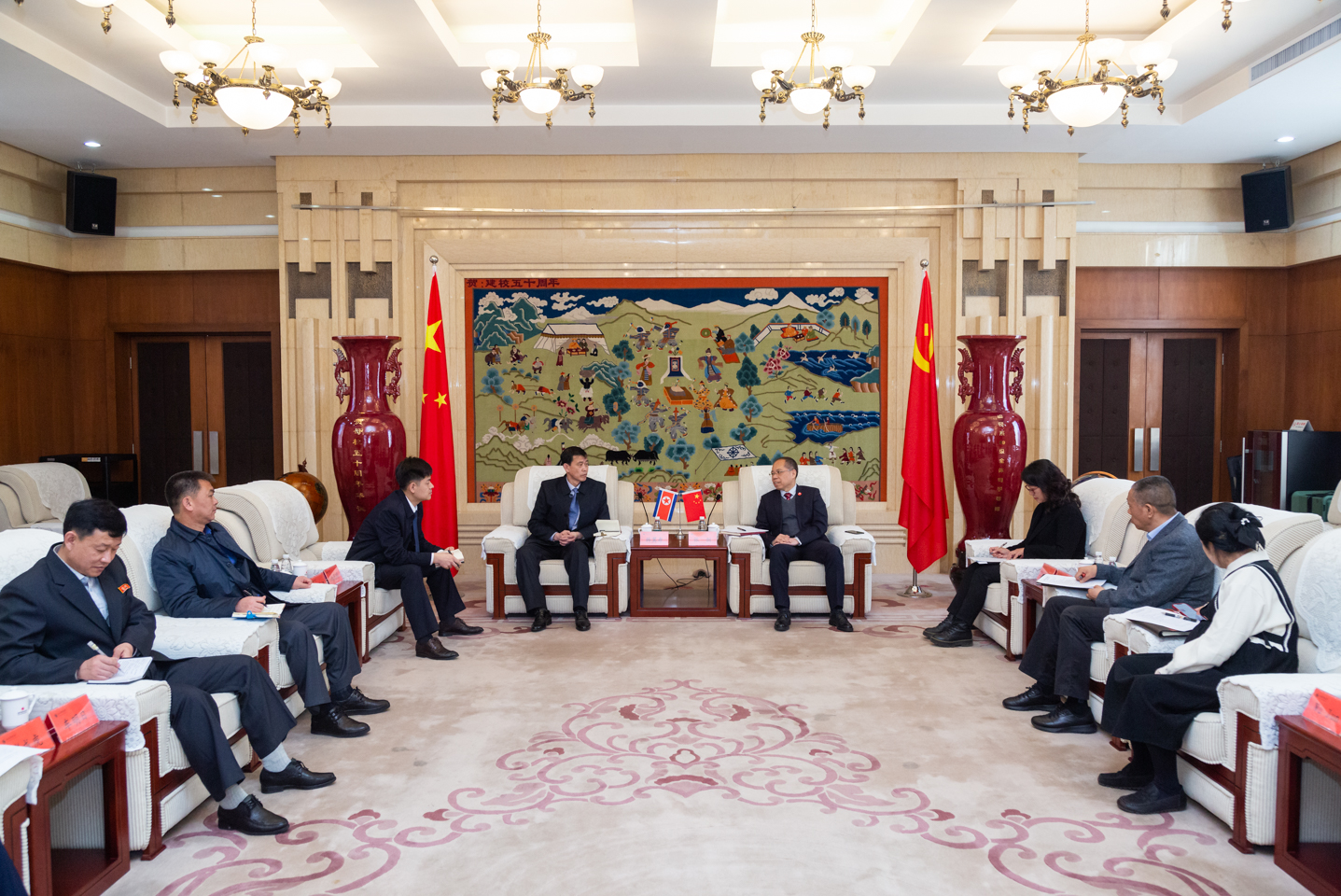 PG电子·仿照器(试玩游戏)官方网站