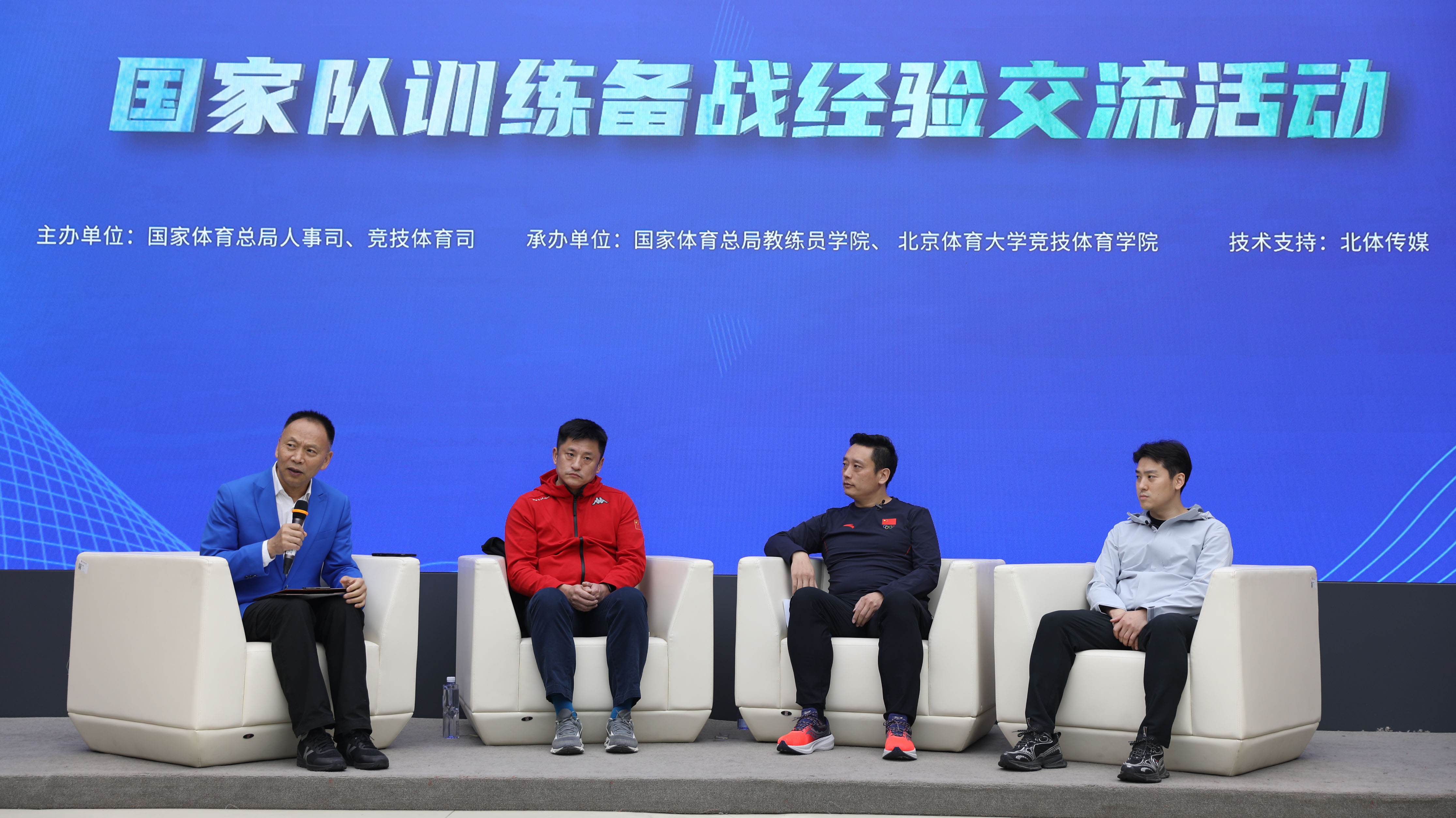 PG电子·仿照器(试玩游戏)官方网站