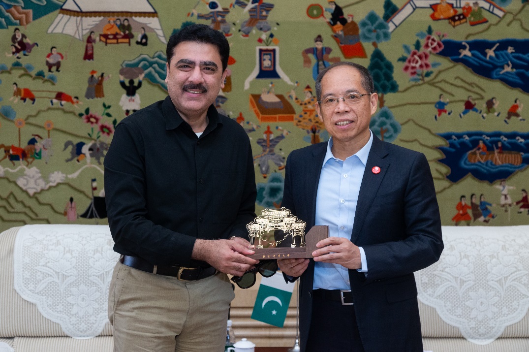 PG电子·仿照器(试玩游戏)官方网站